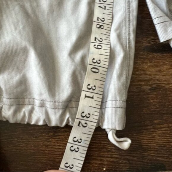 Lululemon Devi Dance Studio Pant White Grey Striped Size 4 Women’s 32” Mid Rise - Picture 11 of 12